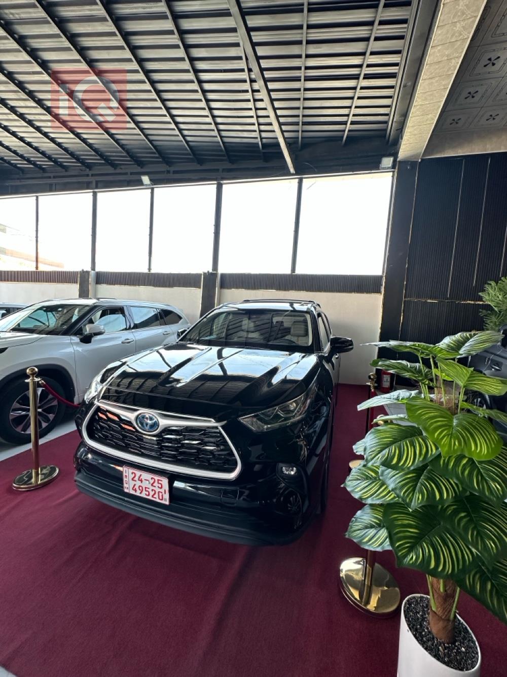 تۆیۆتا هایلاندەر